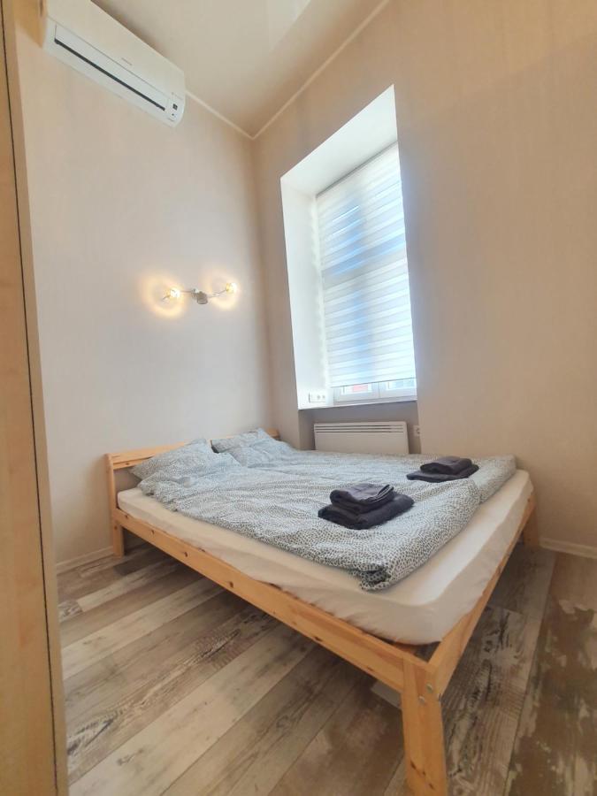 Art-Club Apartment With Air Condition Boedapest Buitenkant foto